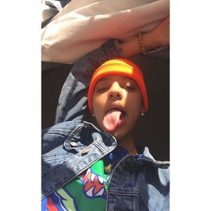 Meet your Posher, Kay